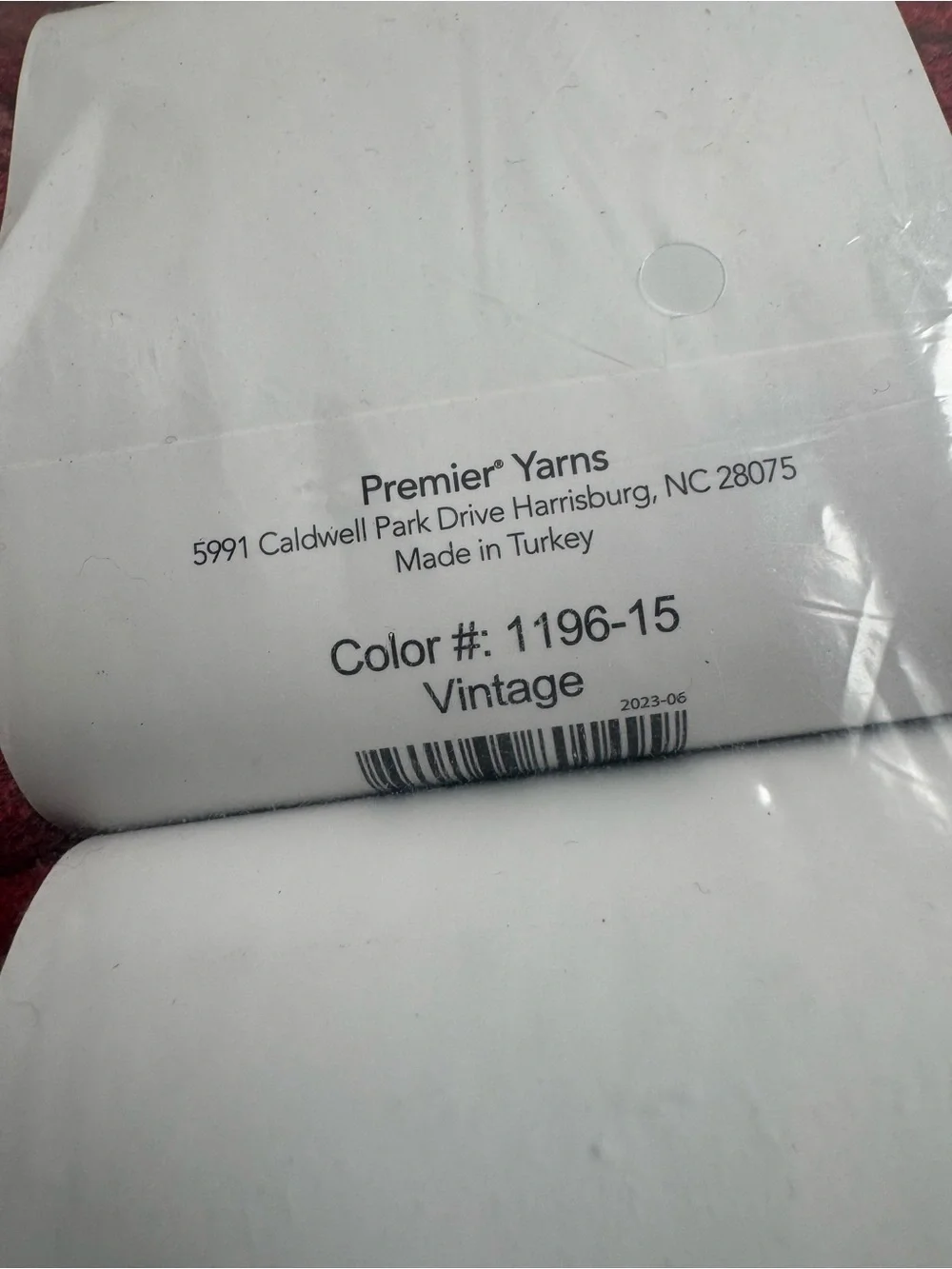 YARN! PREMIER YARNS Colorfusion DK